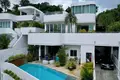 Villa de tres dormitorios 260 m² Phuket, Tailandia