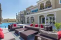 Villa 6 habitaciones 1 533 m² Dubái, Emiratos Árabes Unidos