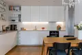 Mieszkanie 4 pokoi 78 m² Warszawa, Polska