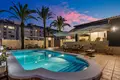 4-Schlafzimmer-Villa 141 m² Torrevieja, Spanien
