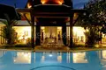 Villa 8 chambres 850 m² Phuket, Thaïlande