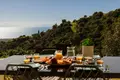Mieszkanie 2 pokoi 154 m² Marbella, Hiszpania