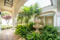 5 bedroom villa 423 m² Estepona, Spain