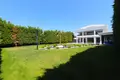 Вилла 8 комнат 1 100 м², Турция