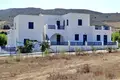 Hotel 326 m² in Pollonia, Greece