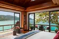 4 bedroom Villa 982 m² Ban Kata, Thailand