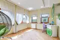 Chalet 467 m² Valiarjanava, Bélarus