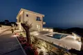 5 bedroom villa 318 m² Katun Rezevici, Montenegro