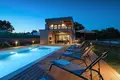 5 bedroom villa 272 m² Grad Pula, Croatia