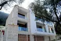 Casa 5 habitaciones 435 m² Podgorica, Montenegro