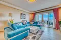 2 bedroom apartment 110 m² Mahmutlar, Turkey