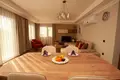 2 bedroom apartment 115 m² Arakli, Turkey