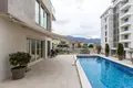 Villa de 4 dormitorios  Becici, Montenegro