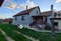 House 160 m² Koka, Hungary