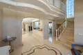 villa de 5 dormitorios 388 m² Marbella, España