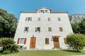Mieszkanie 4 pokoi 82 m² Dobrota, Czarnogóra