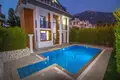 4 bedroom Villa 185 m² Oludeniz, Turkey