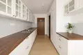 Квартира 4 комнаты 140 м² в Варшаве, Польша
