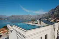 2-Schlafzimmer-Penthouse 192 m² Dobrota, Montenegro