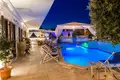 Hotel 410 m² en Amoudi, Grecia