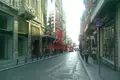 Commercial property 2 m² in Athens, Greece