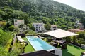 Haus 3 Schlafzimmer 400 m² Budva, Montenegro