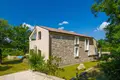 Villa de 4 dormitorios 285 m² Umag, Croacia