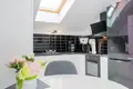 Mieszkanie 4 pokoi 61 m² Warszawa, Polska
