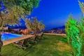 5 bedroom villa 260 m² Kalkan, Turkey
