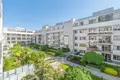 Mieszkanie 3 pokoi 92 m² w Warszawa, Polska