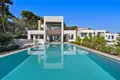 4-Schlafzimmer-Villa 754 m² Marbella, Spanien