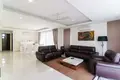 Willa 4 pokoi 215 m² Phuket, Tajlandia