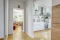 Mieszkanie 2 pokoi 54 m² Warszawa, Polska
