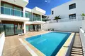 Willa 4 pokoi 150 m² w Mahmutlar, Turcja