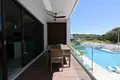 2 bedroom condo 123 m² West Bay, Honduras