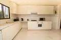 Haus 6 Schlafzimmer 550 m² Deryneia, Zypern