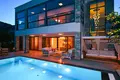 4 bedroom Villa 290 m² Gundogan, Turkey