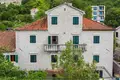 Villa 13 zimmer 235 m² Dobrota, Montenegro