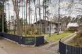 Casa 6 habitaciones 400 m² Jurmala, Letonia