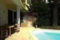 2 bedroom apartment 130 m² Bordighera, Italy