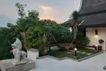 Villa de 9 habitaciones 2 500 m² Phuket, Tailandia