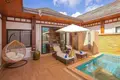 Villa 2 Schlafzimmer 215 m² Phuket, Thailand