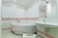 Mieszkanie 3 pokoi 80 m² Mińsk, Białoruś
