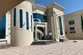 villa de 5 chambres 836 m² Charjah, Émirats arabes unis