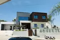 Дом 6 спален 419 м² Сообщество Муттаякас, Кипр