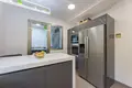 2 bedroom apartment 150 m² Benahavis, Spain