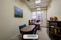 Oficina 10 habitaciones 545 m² en Minsk, Belarús