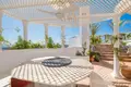 4 bedroom apartment 240 m² San Pedro Alcantara, Spain