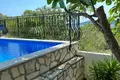 4-Schlafzimmer-Villa 429 m² Becici, Montenegro