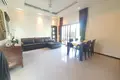 Вилла 4 спальни 211 м² Равай, Таиланд